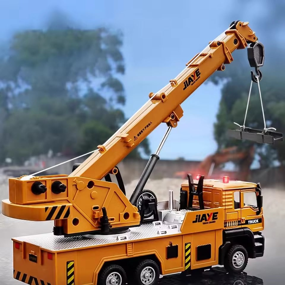 1-50 Crane Truck Model - Alloy Diecast, Extendable Boom, Pull-Back Action, Safe for Ages 3+