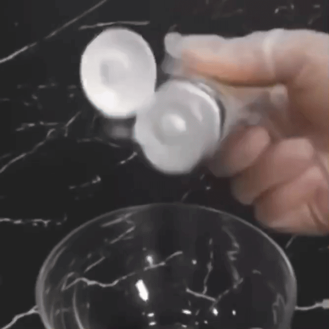 2-in-1 Natural Extract Silver Hair Color Cream with Trendy Silver Effect, Plant-Based Ingredients, and Easy At-Home Use