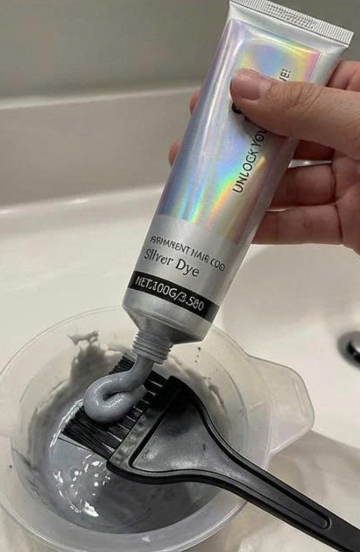 2-in-1 Natural Extract Silver Hair Color Cream with Trendy Silver Effect, Plant-Based Ingredients, and Easy At-Home Use
