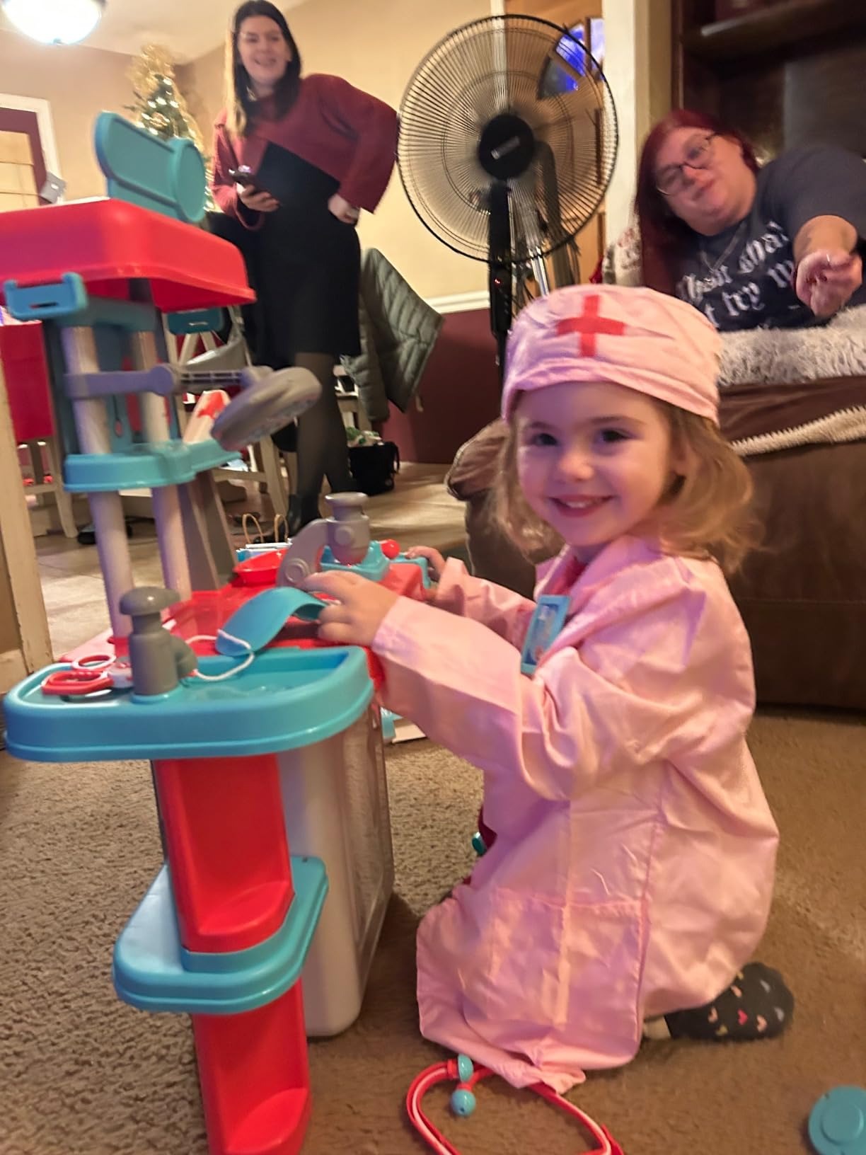 22 Pcs Educational Pretend Medical Station Set Doctor, Realistic Tools, Foldable Trolley, Safe for Kids 3+