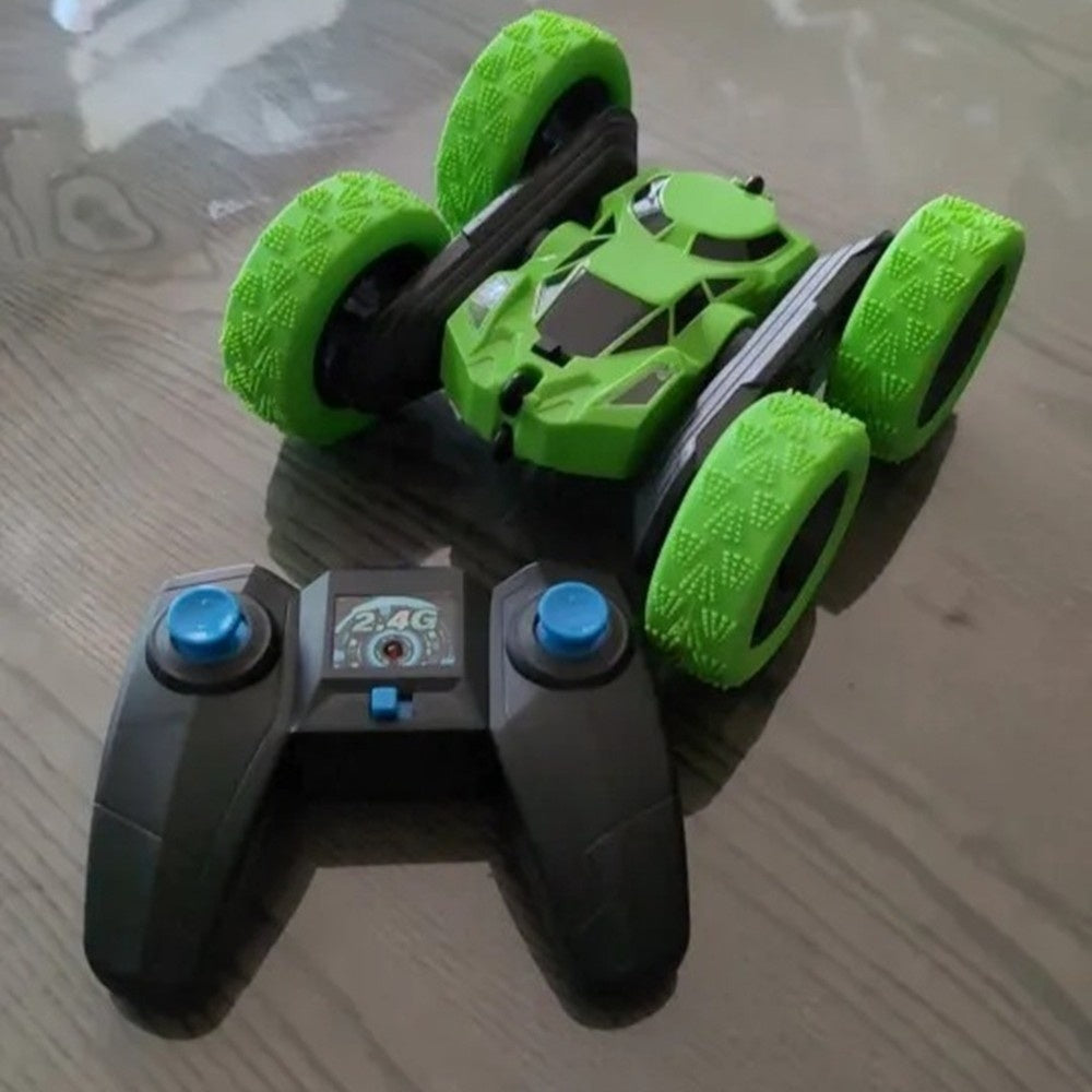 2,4G Remote Control Stunt Car with 360° Rotation, Double Sided Driving, Safe for Ages 6+