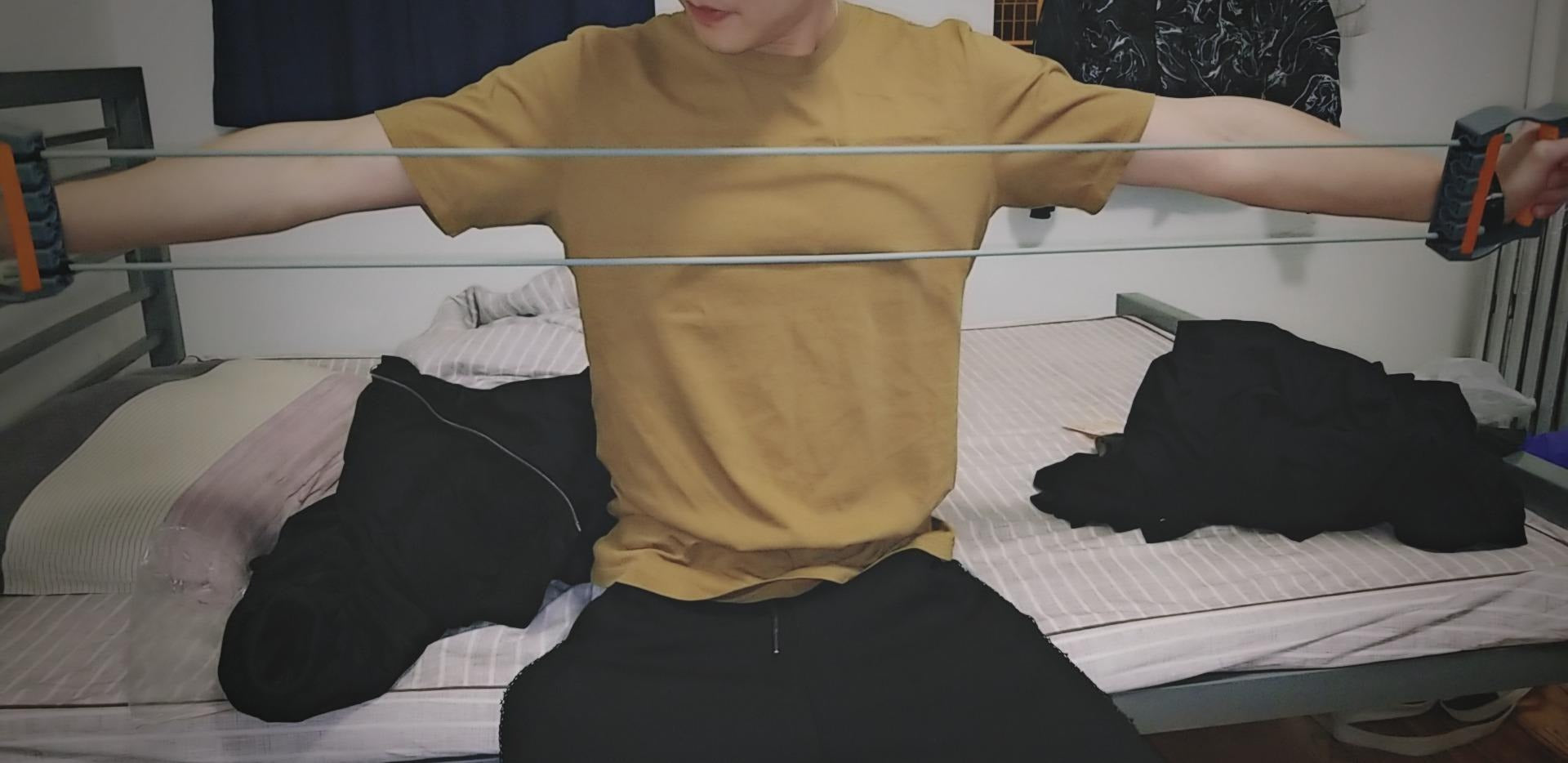 Adjustable Chest Expander 5 Ropes Resistance with Non-Slip Comfortable Handles, Portable & Lightweight Design