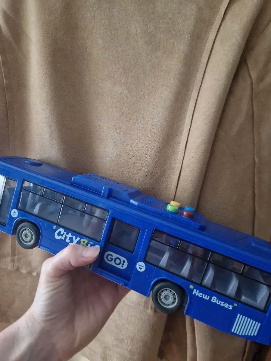 City Bus Toy with Sound, Lights, Opening & Closing Doors – Safe for Ages 3+