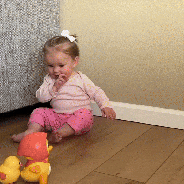 Dancing Duck Toy with Music, Lights and Walking, Safe for Ages 6 Months+