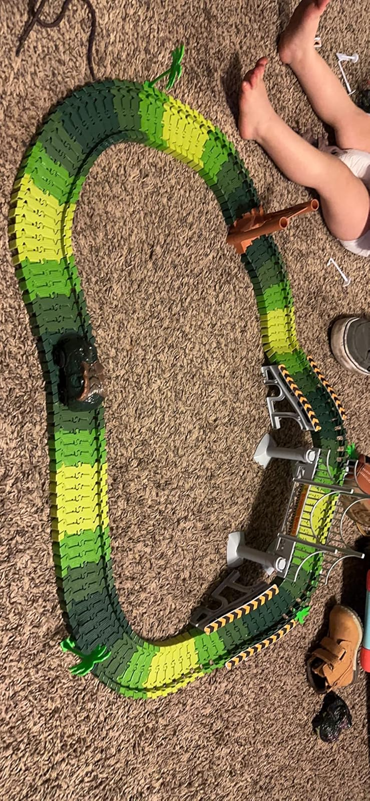 Dinosaur Train Track Playset Slot Car Race Track Sets Dino World Flexible Race Track Dinosaur Tunnel for Kids Birthdays Christmas Gift