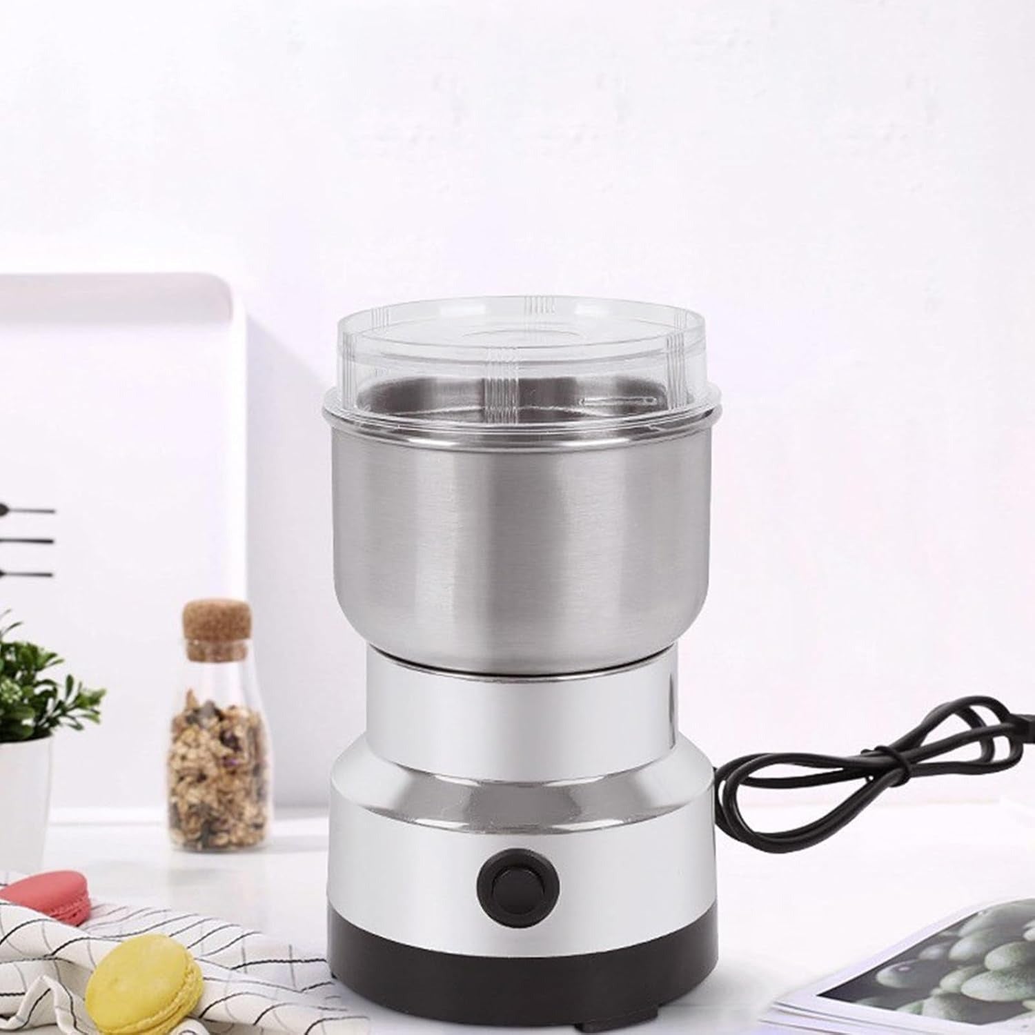 Electric Coffee Grinder and Spice Mill With Four-Edge Blade, Fine Dry Grinding, Electric Milling Function