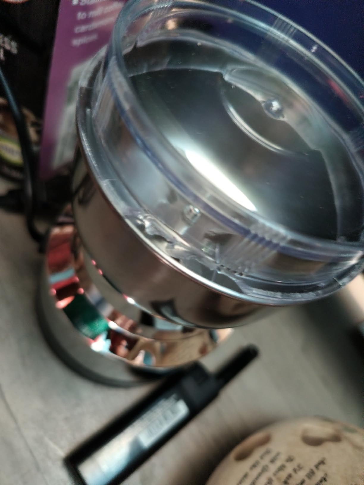 Electric Coffee Grinder and Spice Mill With Four-Edge Blade, Fine Dry Grinding, Electric Milling Function