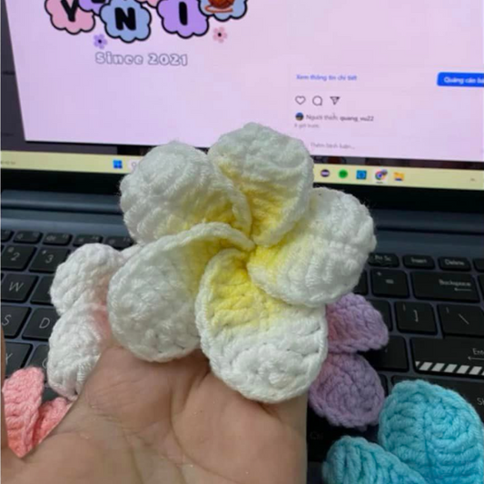 Handmade Cute Flower Hair Clip for Girls