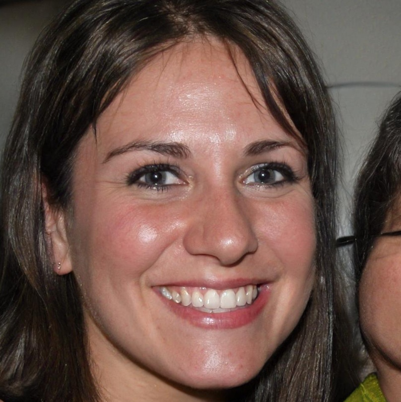 Kitchen Food Toys with Realistics 8PCS Kitchenware, Simulating Cooking Food, Safe for Ages 3+