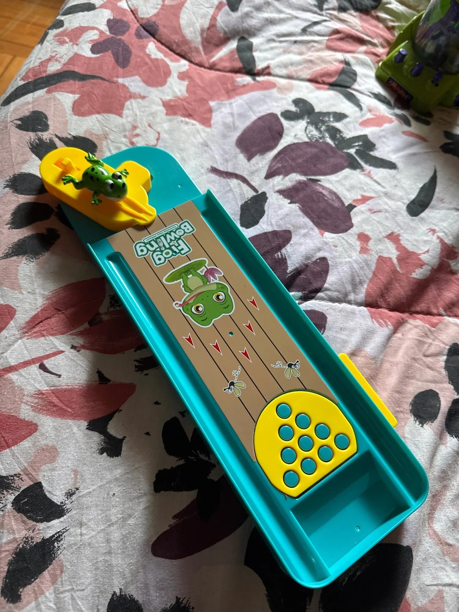 Mini Desktop Bowling with Cute frog launcher, Manual reset handle, Colorful design, Safe for Ages 6+