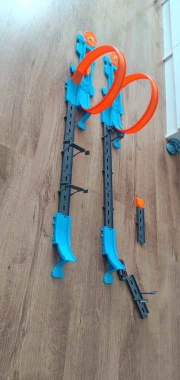 Race Track Toy with 360° Loop, Easy to Assemble and Disassemble, Safe for Ages 4 +