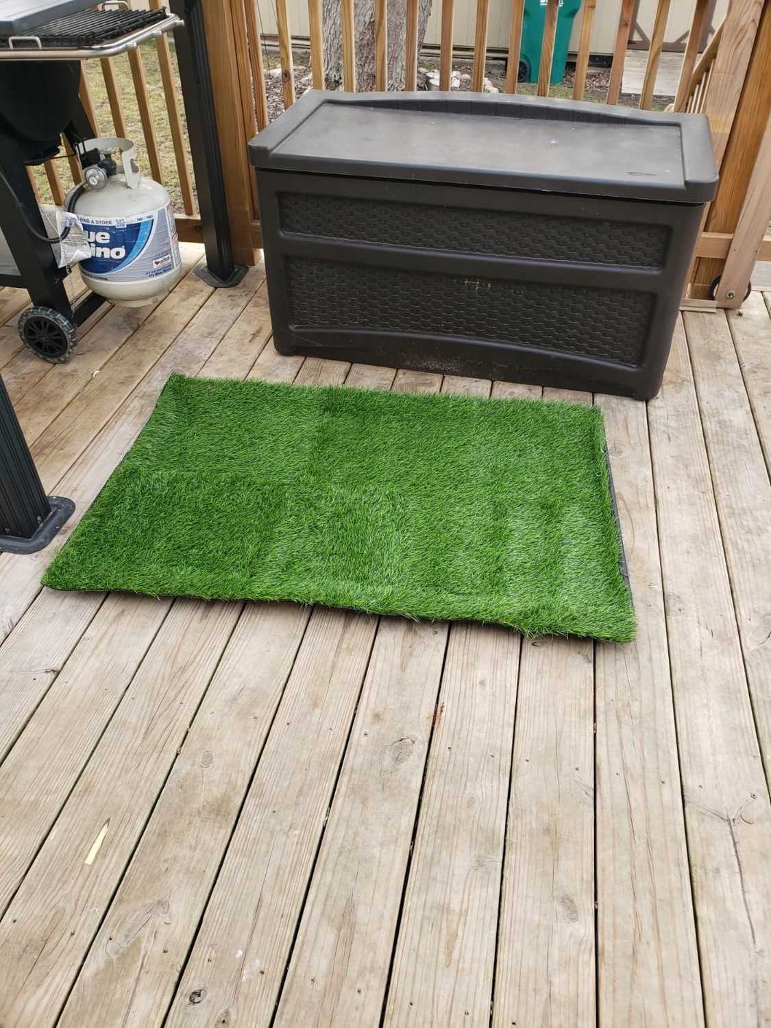 Realistic Artificial Grass, Durable Synthetic Turf for Indoor & Outdoor Landscaping
