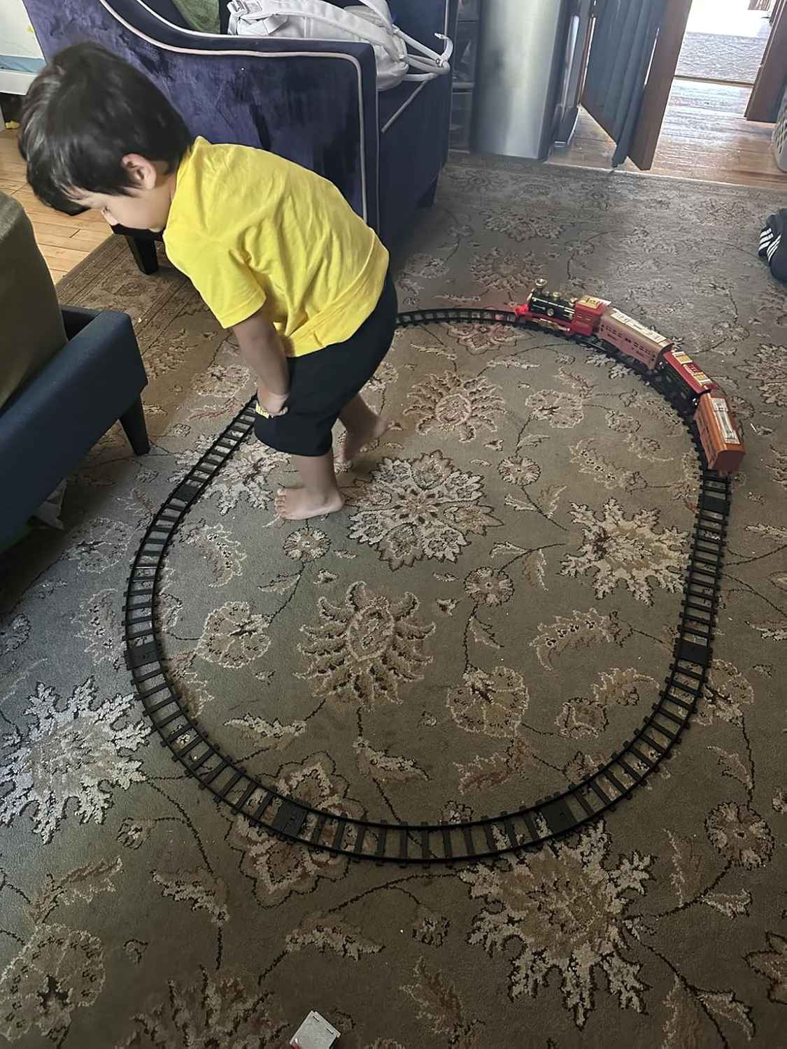 Red Christmas Tree Toy Steam Train Set with Lights Sounds Christmas Train Set Electric Train Sets for Kids Toy Christmas Under Tree Decoration