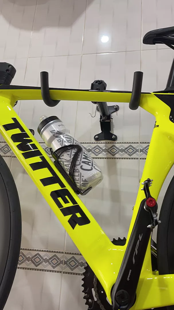 Space-Saving Bike Wall Mount Rack – Foldable Bicycle Hanger with Rim Protection