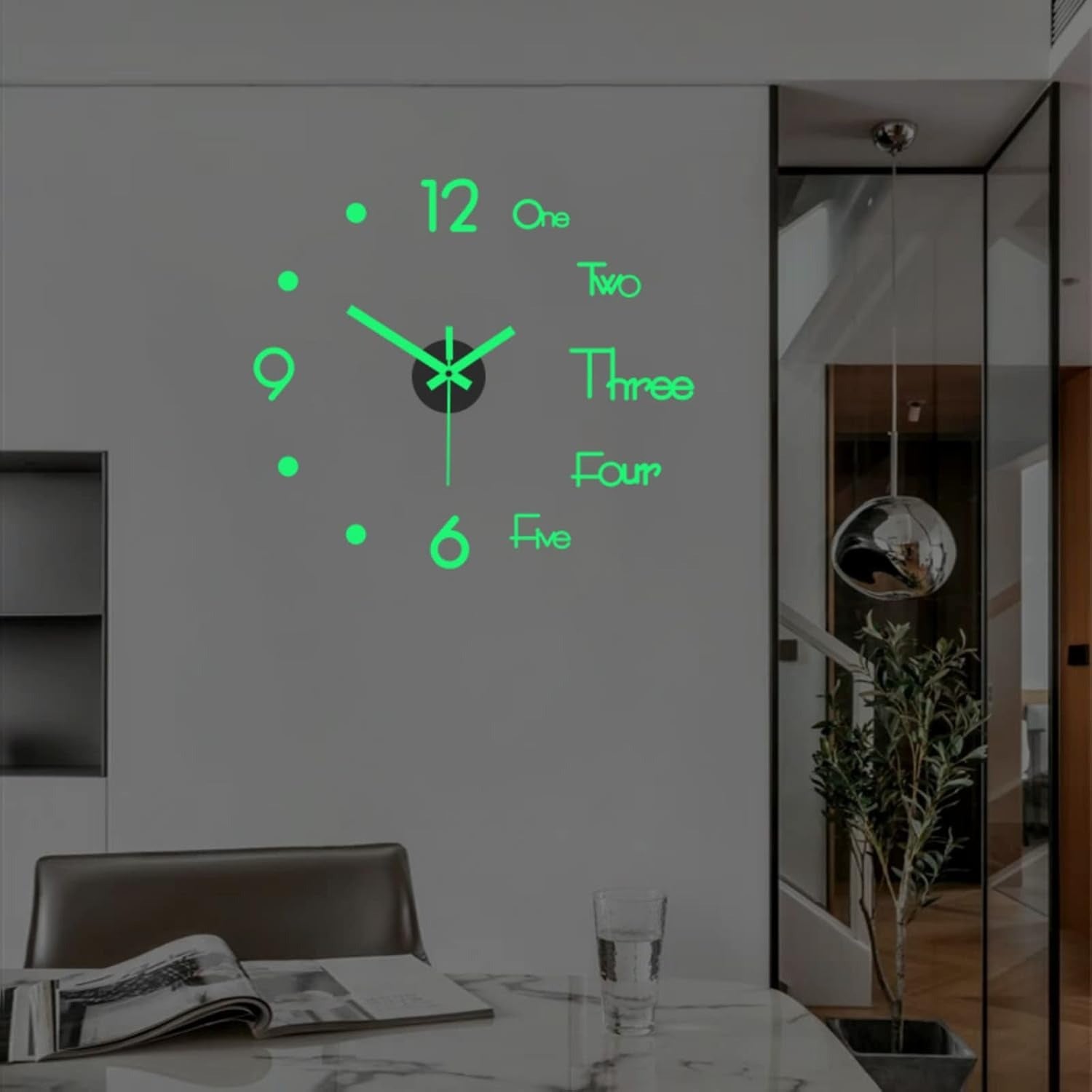 Wall Clock with Quartz Mechanism With Glow-in-the-Dark, Silent Sweep, Adjustable Layout, Easy to Install