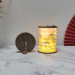 Elegante faltbare LED-Tischlampe mit Touch-Bedienung